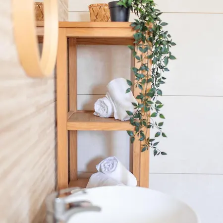 Bambou I Piscine Sauna Hammam 15 Pers Villa *